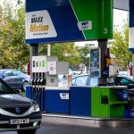 ULTIMA ORĂ Noi scumpiri. Benzina se apropie rapid de pragul de 9 lei. Când va ajunge motorina la 10 lei