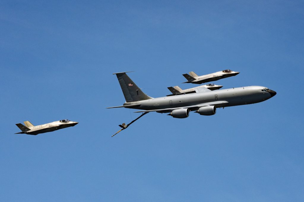 În ciuda avertismentului primit de la Iran, Bulgaria a decis: Stratotanker-ele americane vor fi desfășurate pe teritoriul țării