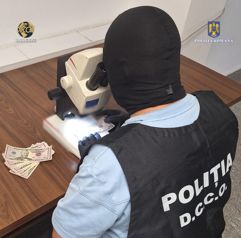 DIICOT a destructurat o rețea de trafic de droguri din București. Suspecții își făcuseră „magazine” în apartamente închiriate și livrau droguri la domiciliu