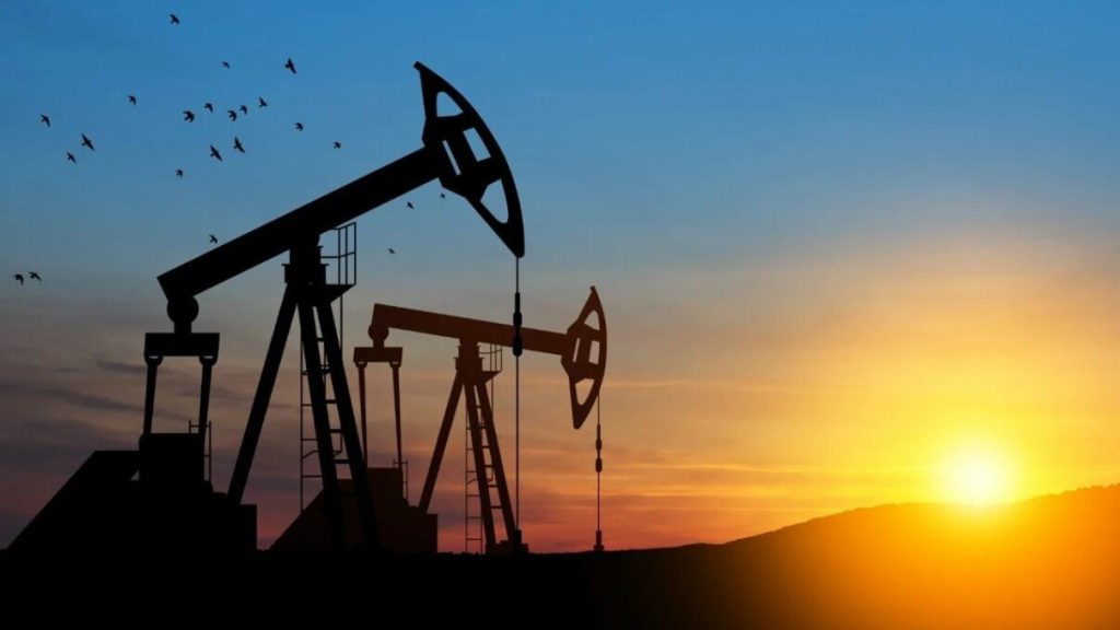 Prețul petrolului se apropie din nou de 100 de dolari pe baril, pentru prima dată în șase săptămâni