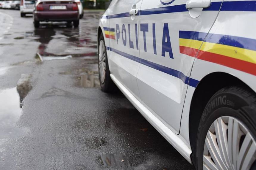 Doi tineri, reținuți după ce ar fi bătut un bărbat în Baia Mare. Victima a avut nevoie de peste 90 de zile de îngrijiri medicale