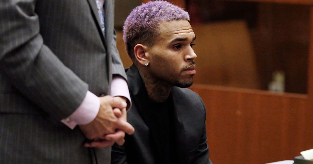 Chris Brown a pledat vinovat într-un dosar de agresiune la Londra. Ce pedeapsă riscă