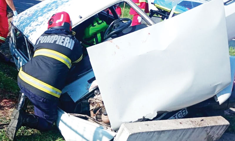 Cercetări privind un accident rutier produs pe DN 65A, în comuna Buzoești