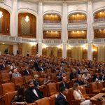Demnitarii și cei cu funcții publice de autoritate, inclusiv președinte, premier, parlamentari, conducerea ASF, BNR, Concurenței sau CSM - obligați la depunerea unei declarații financiare