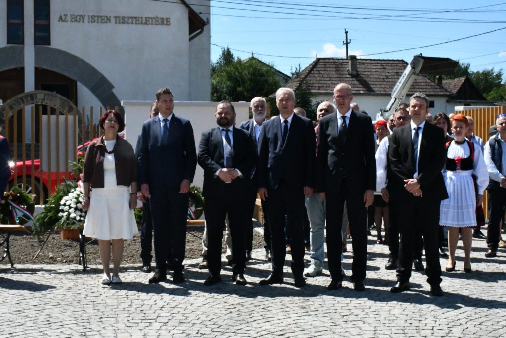 Noua expoziţie permanentă din cadrul Ansamblului Memorial Petőfi din Albești a fost inaugurată duminică, 26 iulie