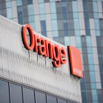 Orange anunță în România o cifră de afaceri de 690 milioane de euro pentru primul semestru al anului