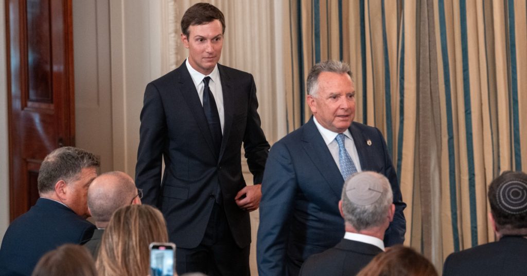 Premieră după luni de negocieri: Steve Witkoff și Jared Kushner se pregătesc să ajungă la Kiev. Cine ar fi favorizat deplasarea