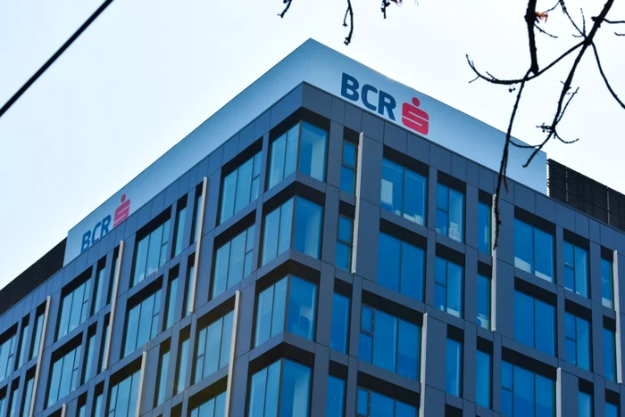 Surpriză la BCR, pe lângă un profit record în 2026. Peste 40% din credite au fost date prin aplicația George