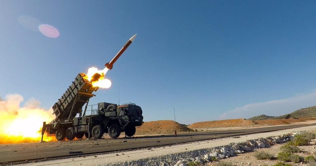 SUA atribuie Lockheed Martin un contract de până la 58,6 miliarde de dolari pentru producția de rachete Patriot
