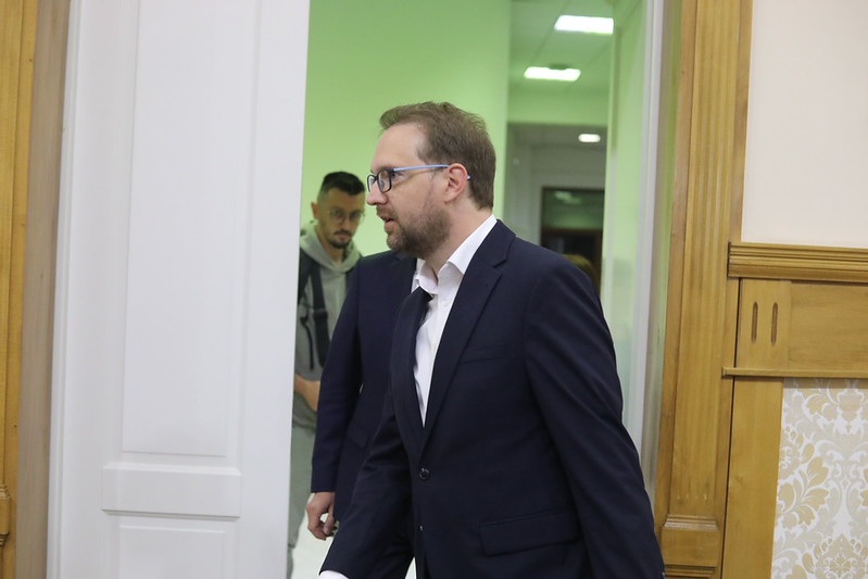 PSD vrea să-și elimine adversarii politici, spune Fritz. „Ajungem în zona de republică bananieră”