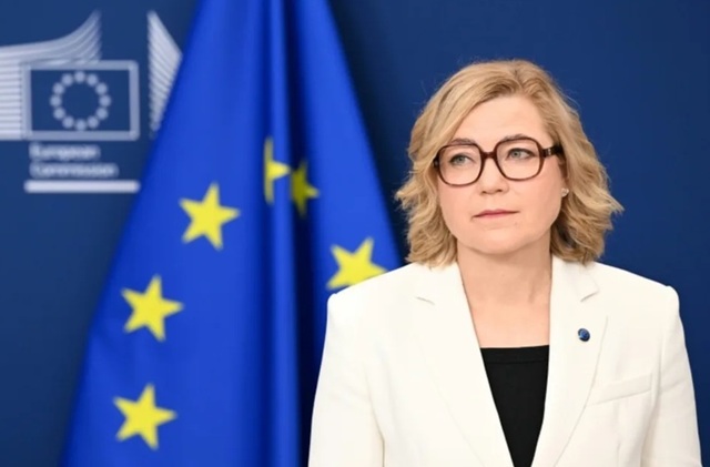 Uniunea Europeană lansează o licitaţie uriaşă, pentru a rămâne în cursa AI. Câştigătorii licitaţiei vor fi aleşi la începutul anului viitor, primul şantier urmează să fie deschis în primul trimestru al lui 2027, iar prima dare în folosinţă în anul următor