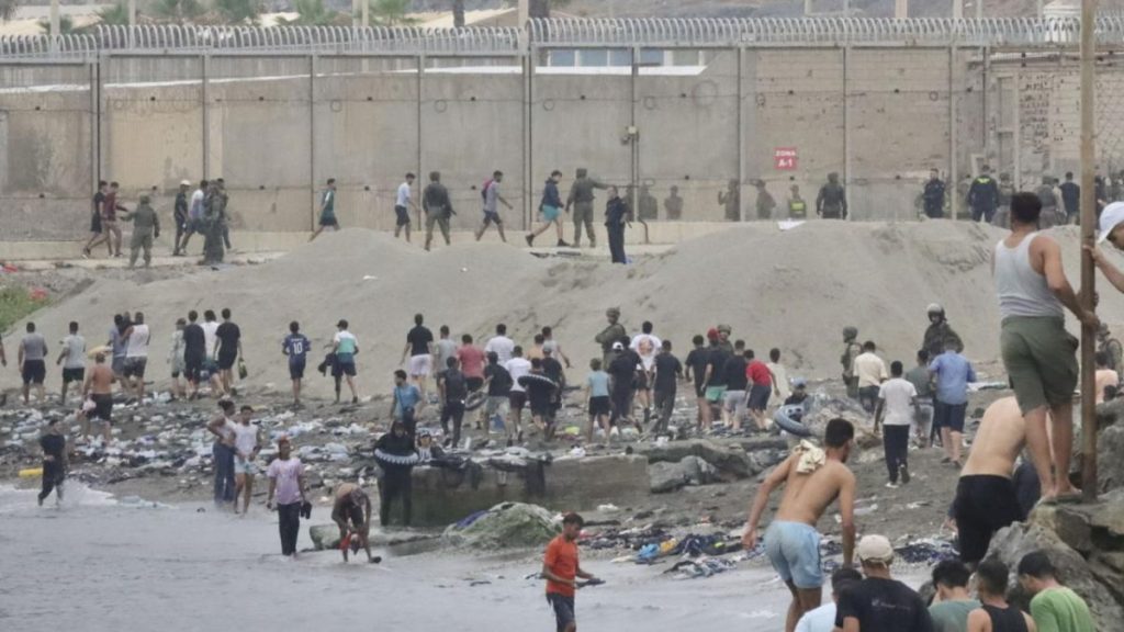 Ce este Ceuta, exclava spaniolă în care au ajuns zeci de mii de migranți