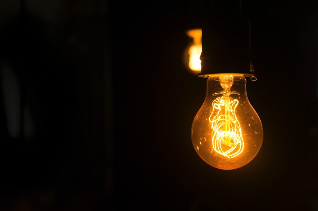 Stare de alertă energetică. Iluminatul public va fi raționalizat, la Iași, în timpul nopții