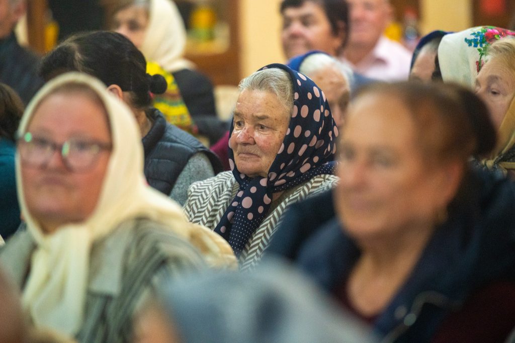 De la 1 iulie, femeile se pensionează la 62 de ani. Excepția prevăzută pentru mamele cu cel puțin cinci copii