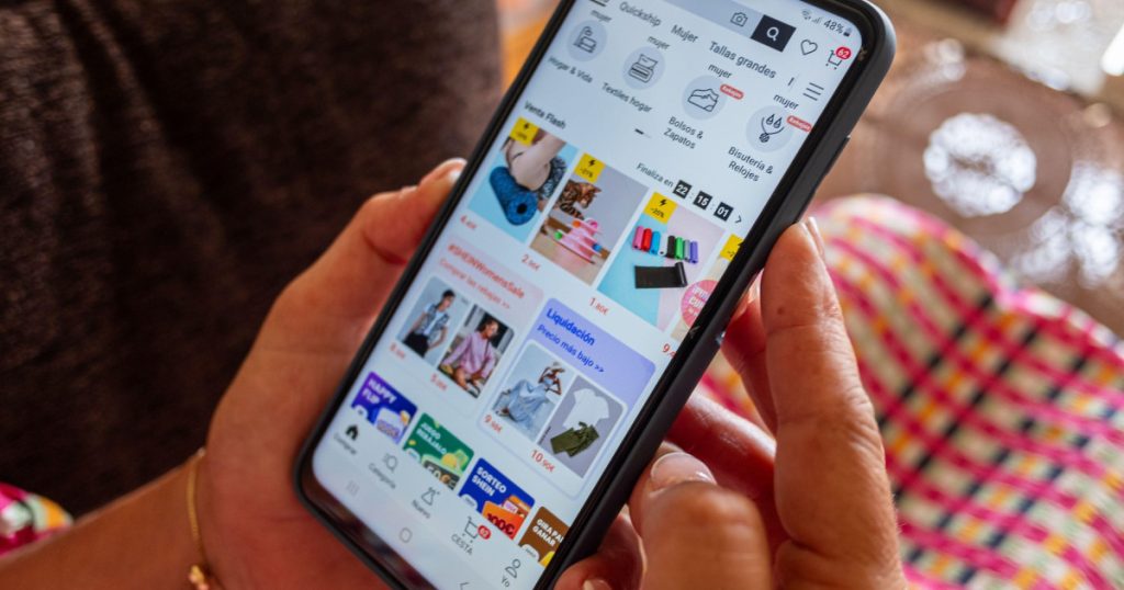 Teste făcute Germania arată că unele articole vestimentare vândute pe site-urile din China sunt puternic contaminate chimic
