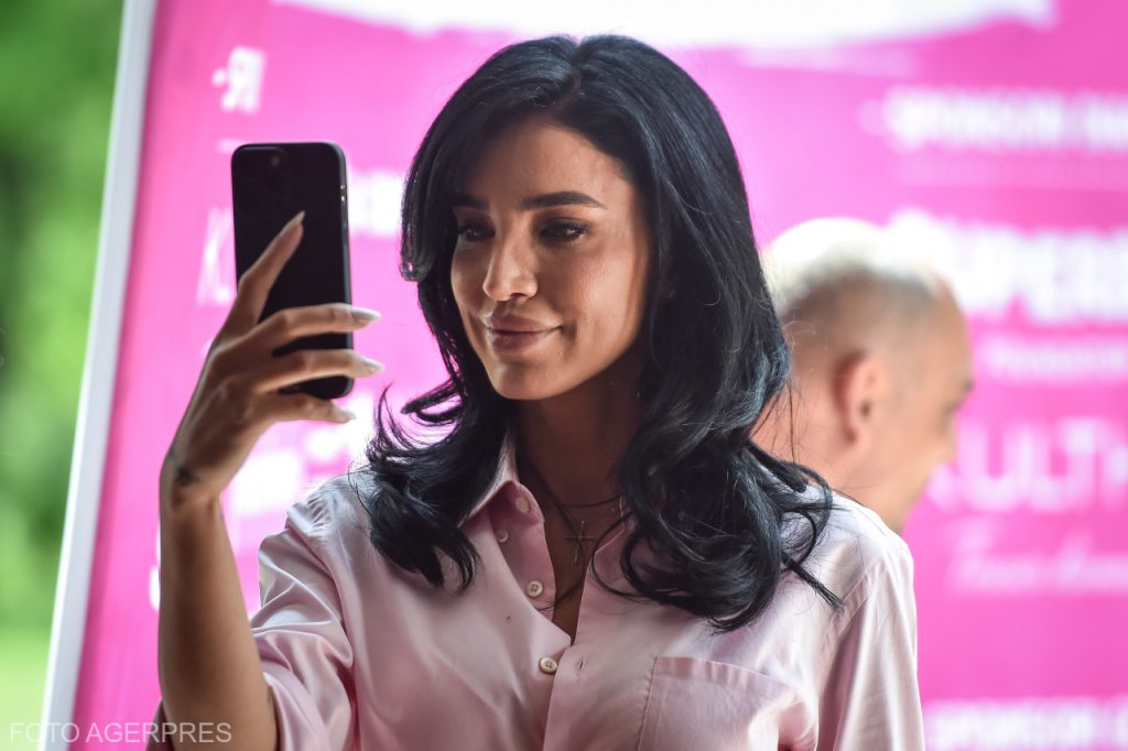 Adelina Pestrițu revine pe sticlă după un deceniu. Ce show va prezenta la Pro TV