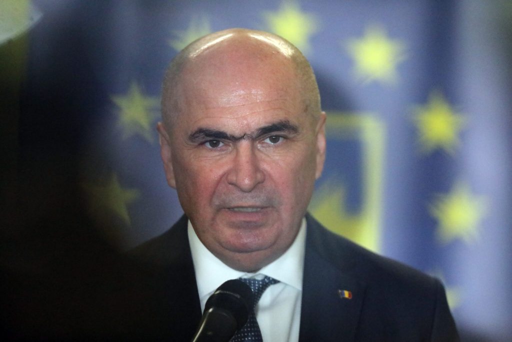 Bolojan atacă la CCR decizia ÎCCJ: Justiția nu poate decide cum se împart banii publici