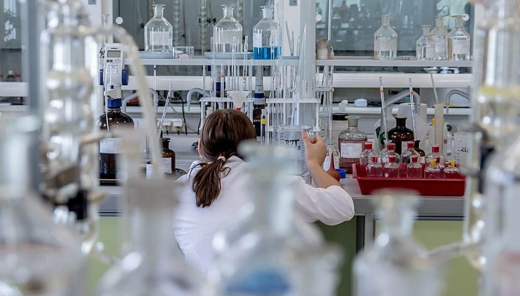 Biotech Act, speranțe pentru mii de bolnavi. Cursă contra cronometru pentru terapii salvatoare