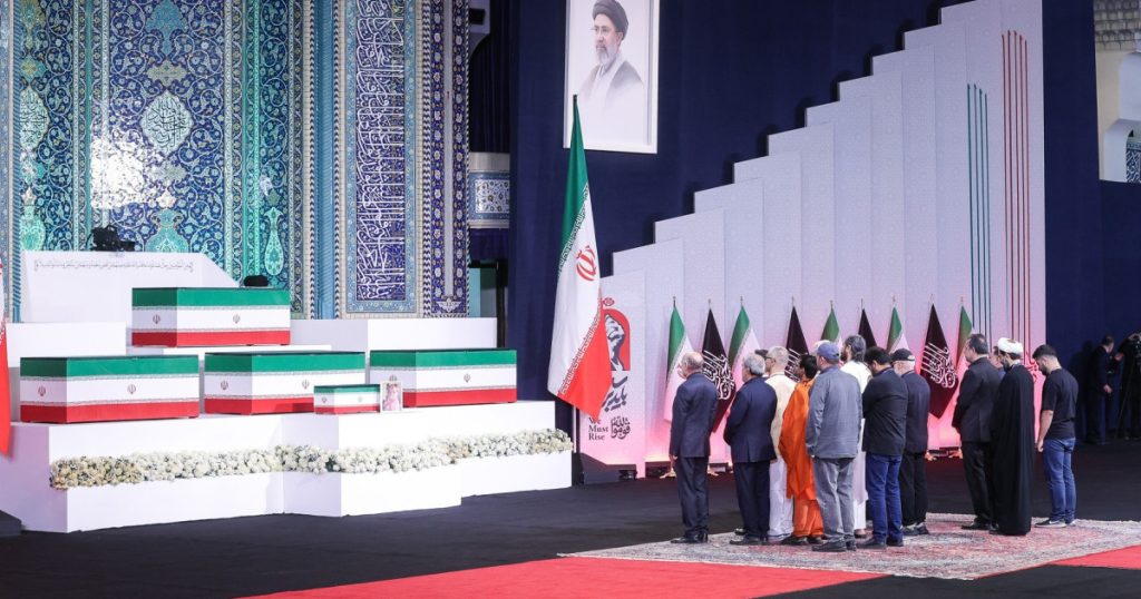 Sicriul cu trupul lui Ali Khamenei a fost expus la Teheran. Prima apariție publică a șefului Gărzilor Revoluției după război