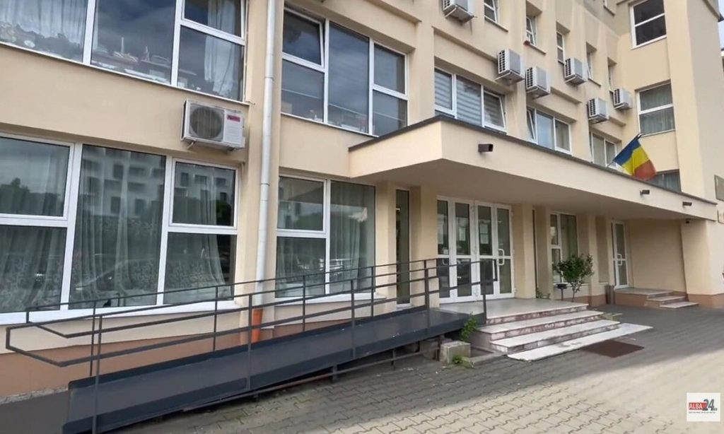 De ce au admis judecătorii Tribunalului Alba cererea Primăriei de obligare a STP să reia transportul public în Alba Iulia