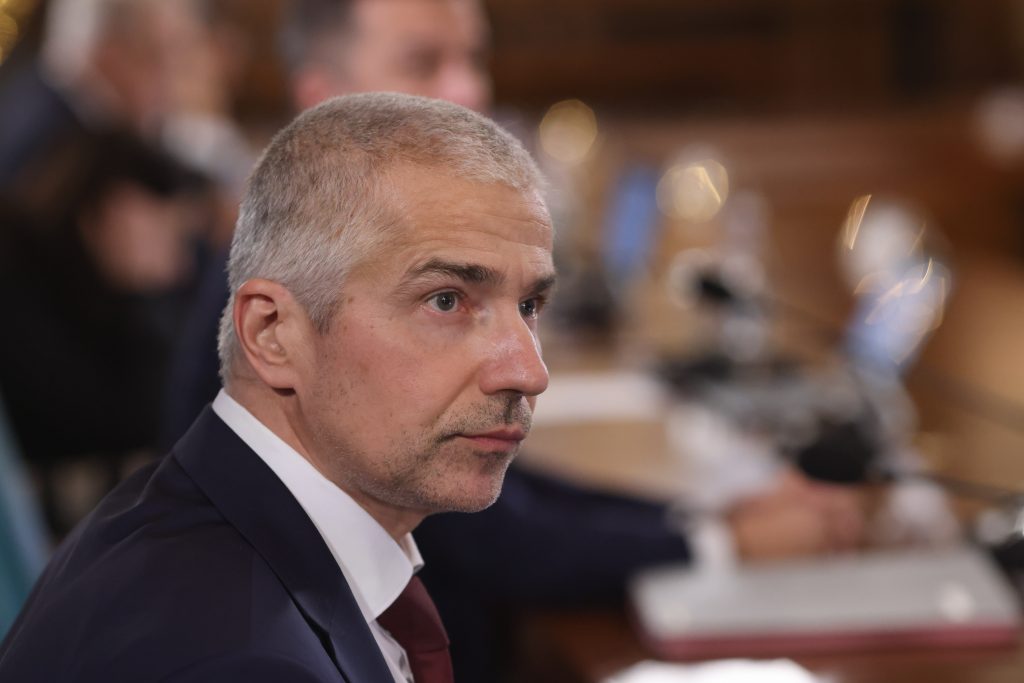 „Justiția este nu capturată, ci constant atacată”, susține Radu Marinescu. Fostul ministru acuză „o parte a clasei politice”