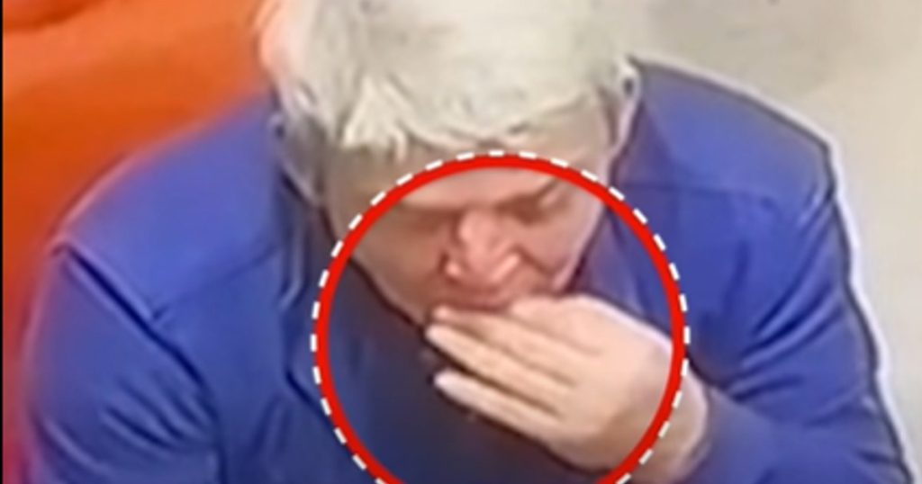 A înghițit un inel cu diamant de 41.000 de euro chiar în fața bijutierului. Ce a urmat după verificarea imaginilor de pe camerele de supraveghere