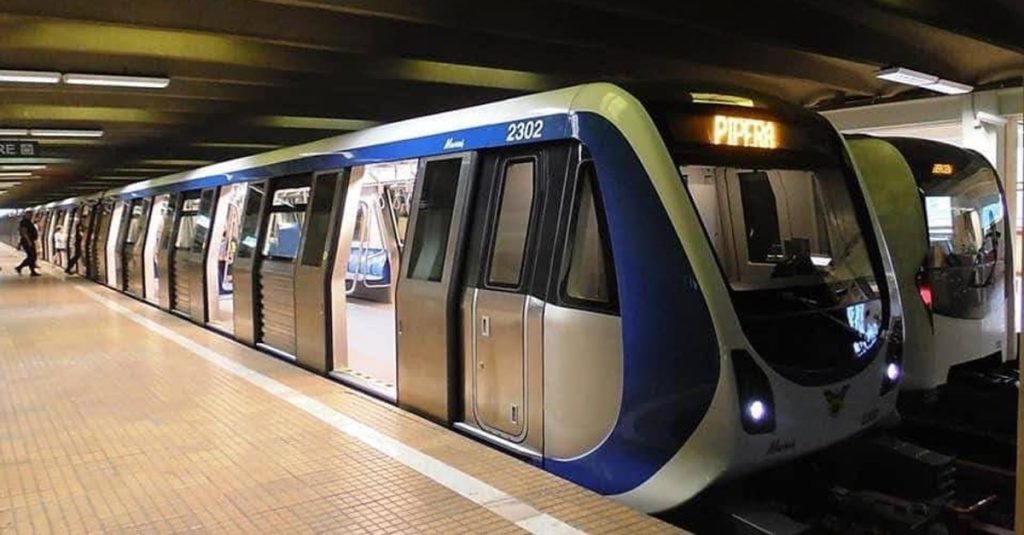 Metrorex extinde accesul pasagerilor cu biciclete și trotinete. Când va fi lansat proiectul