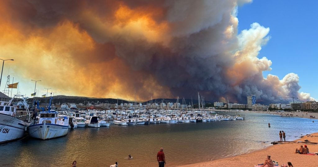Fuga din calea iadului: capcana mortală în care au sfârșit localnicii care fugeau de incendiile din Spania. Mărturiile supraviețuitorilor