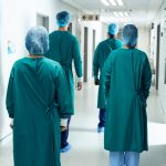 Turcia sancționează medicii care fac prea multe cezariene. Zeci de ginecologi au fost suspendați sau amendați