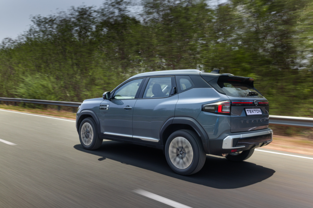 FOTO Nissan a dezvăluit noul Duster cu sigla japoneză. Se va vinde în 50 de țări cu motorul pe care și-l doresc și românii