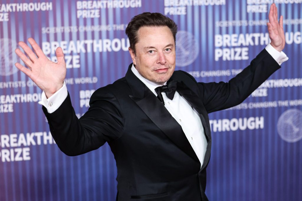 Cât valorează acum 1.000 de dolari investiți în acțiunile SpaceX ale lui Musk, după o lună pe bursă