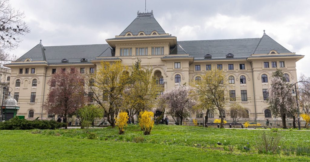 Clădirea Primăriei Capitalei funcționează fără autorizație la incendiu. Care este poziția ISU