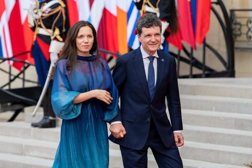 Mesajul lui Nicușor Dan pentru Emmanuel Macron după dineul oficial de la Palatul Élysée