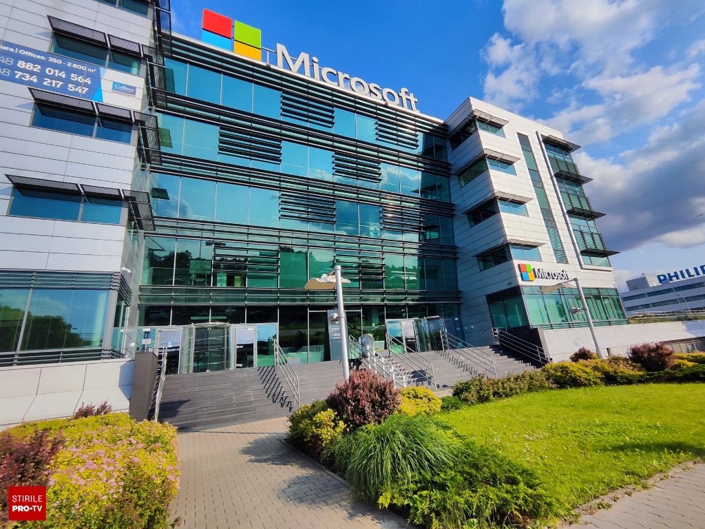 Șeful Microsoft avertizează asupra inteligenței artificiale. Datele personale ale utilizatorilor au un preț