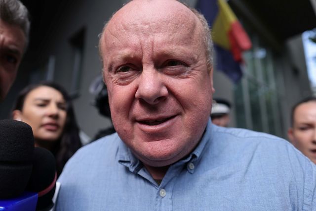AZILELE ILEGALE DIN BIHOR - La o zi după ce a fost scos de sub control judiciar, Paşca cere autorităţilor ca locatarii azilelor să fie aduşi înapoi: Sunt dispus să ne întâlnim pentru a găsi soluţii pentru a "intra în legalitate"