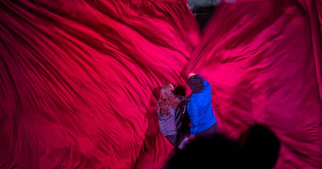 Mantas, spectacol premiat de Festivalul Underground, va fi reluat la Timișoara, în   25 de ore de teatru non-stop