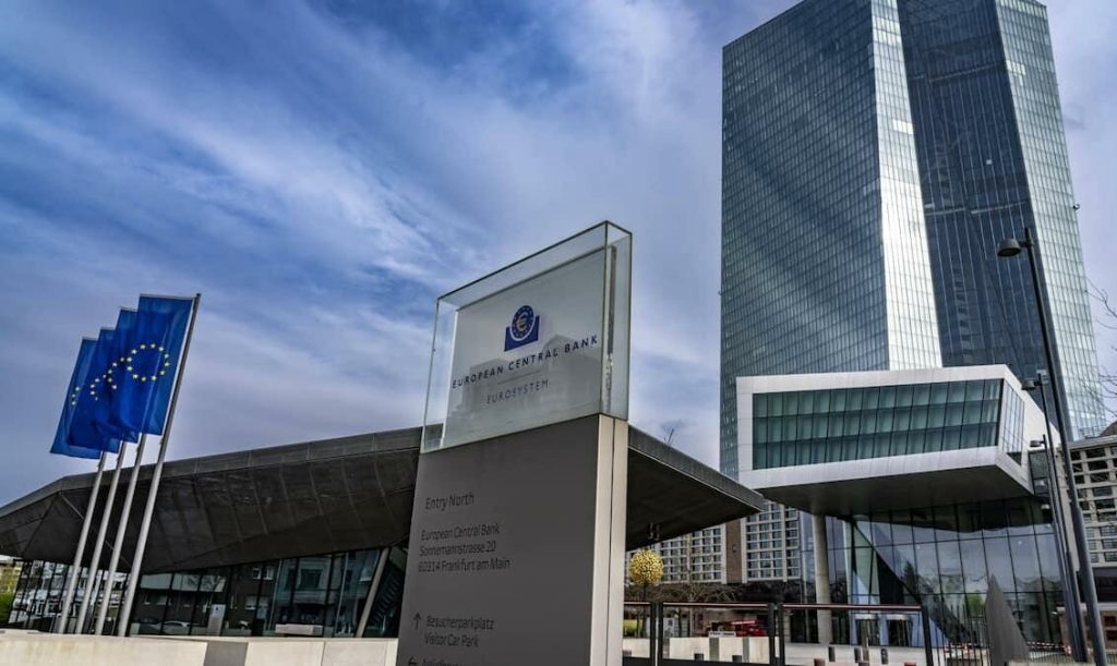 Euro digital intră în faza de testare. BCE a selectat 36 de participanți la programul pilot