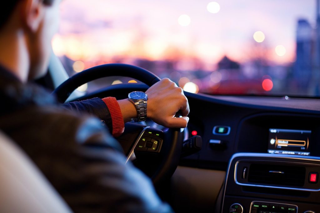 Rabla Auto 2026 începe pe 20 iulie. Înscrierile se fac online, iar ecotichetul ajunge până la 18.500 de lei