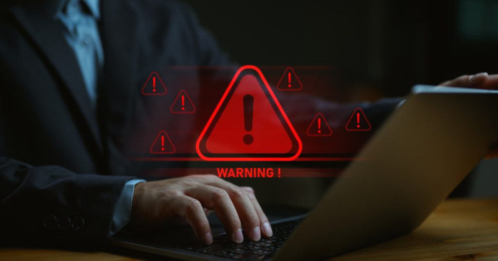 DNSC: Patru din zece incidente cibernetice, raportate în primul semestru, reprezintă fraude prin telefon