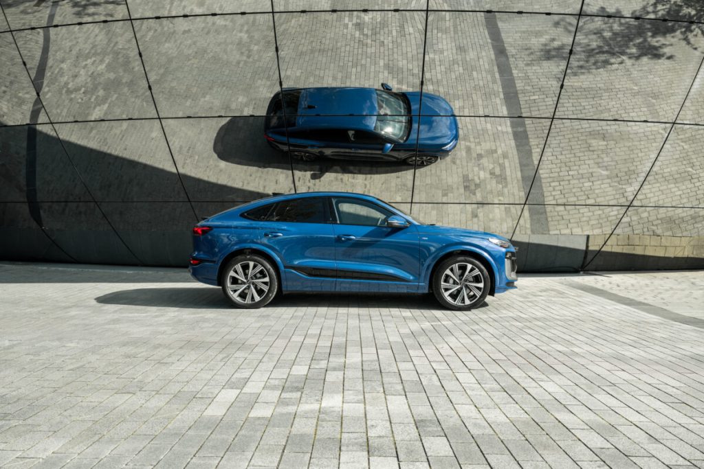 Audi Q6 e-tron, test pe drumurile din Olanda: când tehnologia devine parte din experiența de condus