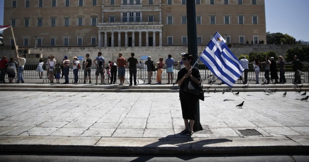Motivele pentru care angajaţii străini părăsesc Grecia, adâncind criza de pe piaţa forţei de muncă