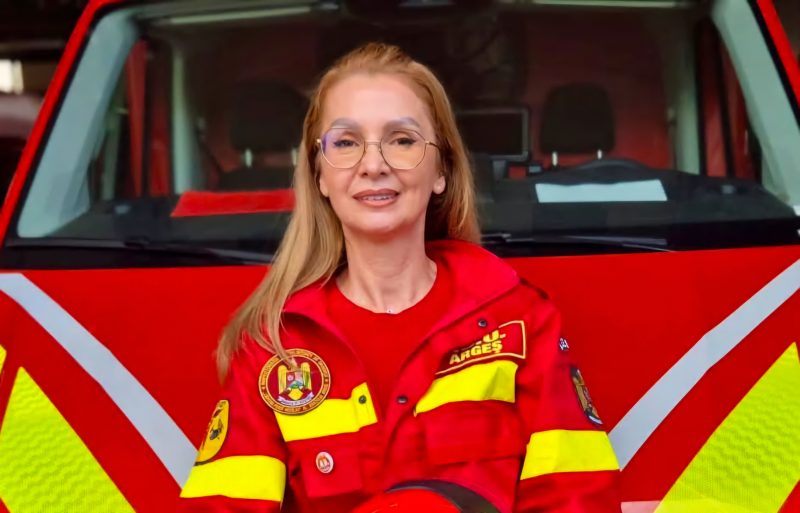 Salvator din pasiune! Un voluntar ISU Argeș a ajutat un motociclist rănit