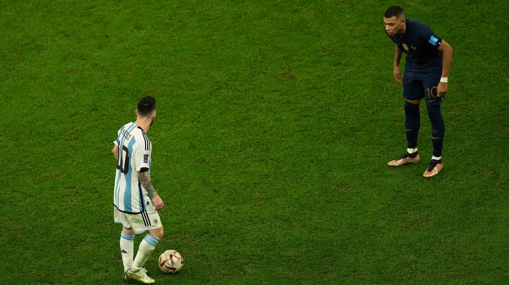 CM 2026 Nemaivăzut! Leo Messi poate câștiga Gheata de Aur de la Cupa Mondială în fața lui Mbappe datorită paselor de gol cu Anglia!