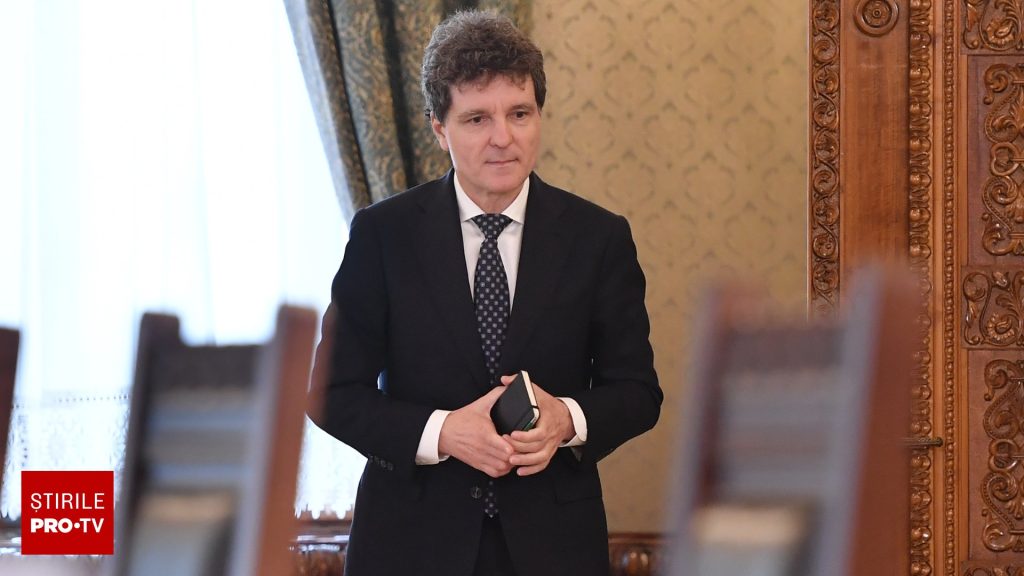 Întâlnire la Cotroceni în mijlocul crizei politice. Președintele și partidele negociază legea urbanismului