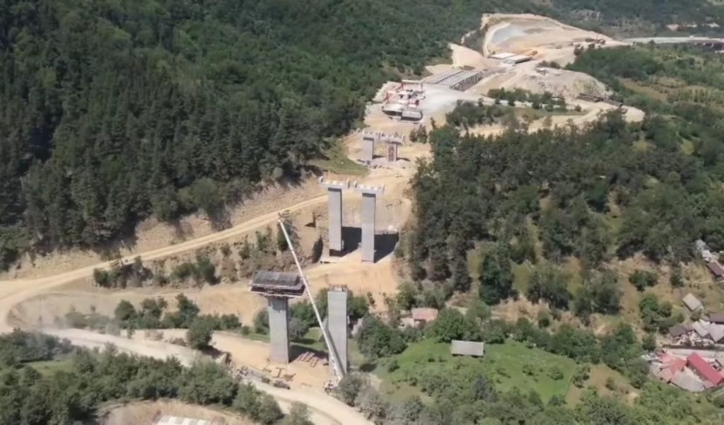 Guvernul aprobă noi exproprieri pentru Autostrada Sibiu – Pitești. Peste 400 de imobile sunt vizate