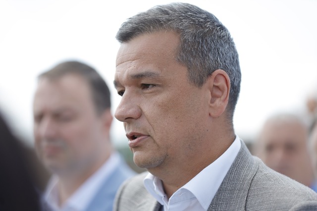 Grindeanu: Am o doză destul de mare de optimism că vom putea face un guvern la sfârşitul acestei veri. În august e ultima lună de vară