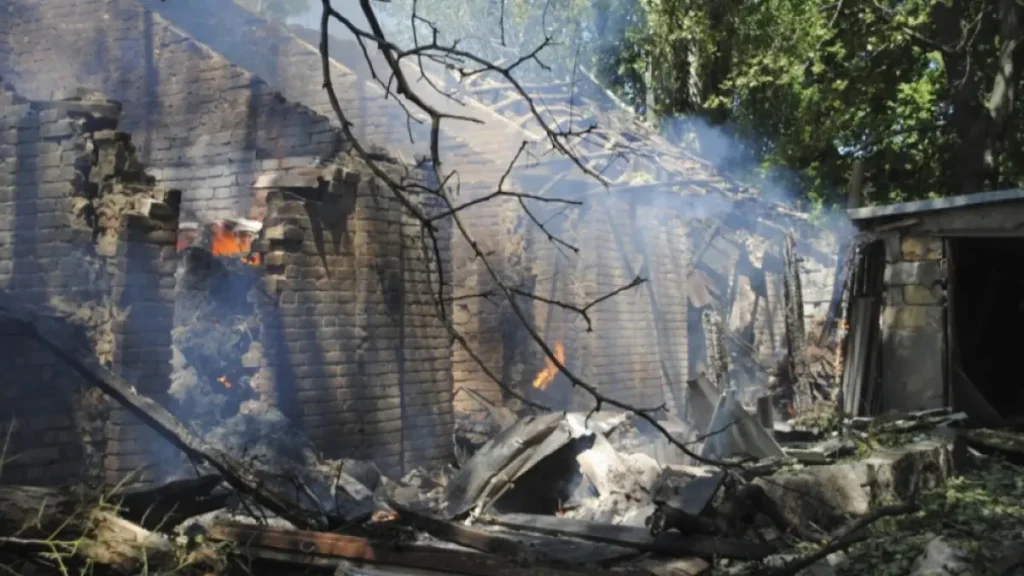 Cel puţin 10 morţi în atacurile ruseşti din Ucraina. Şi ruşii raportează victime după atacuri ucrainene