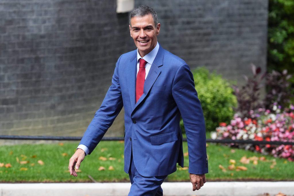 Pedro Sánchez, critic ferm al lui Trump, va participa la finala Campionatului Mondial. Și regele Spaniei este așteptat