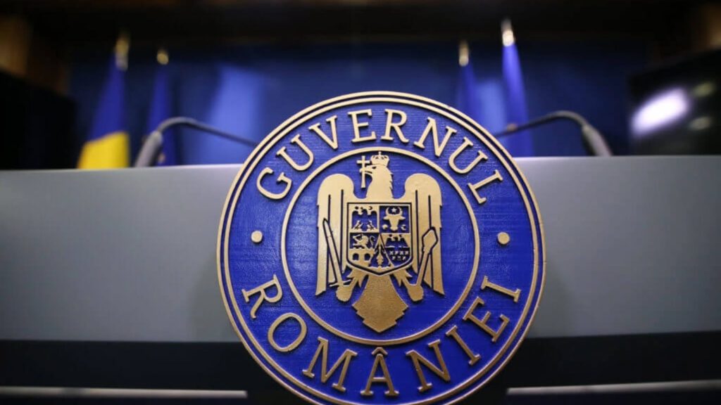 Noua lege a salarizării: plafon mai mare pentru creșteri, dar unele salarii vor rămâne înghețate