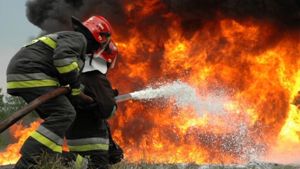 Pericol de incendiu pentru majoritatea țării: meteorologii au emis cod galben